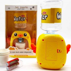 Wonderlife Duck Small Yellow Duck Water Dispenser Toys